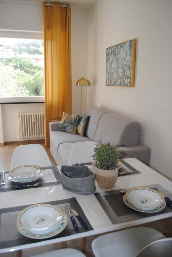 Apartment Raggio Di Sole - Pool, Tennis, Parking, Sea View & Relax